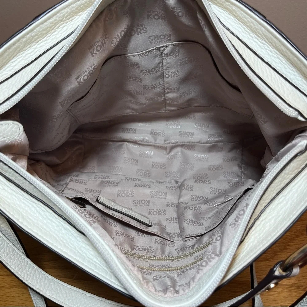 Michael Kors Hallie Large Leather Shoulder Tote/ Hobo Bag - Picture 10 of 15